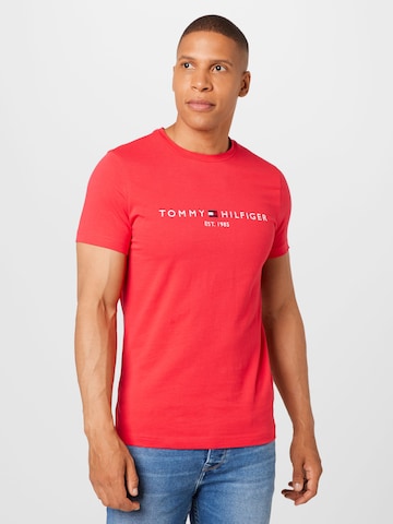 TOMMY HILFIGER - Ajuste regular Camiseta en rojo: frente