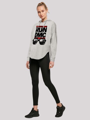F4NT4STIC Sweatshirt in Grey