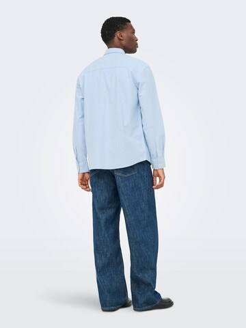 Coupe regular Chemise 'ONSOXFORD' Only & Sons en bleu