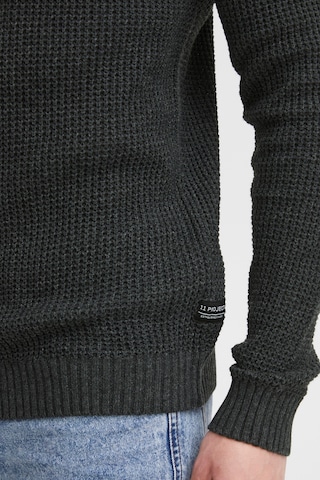 11 Project Sweater 'Kimmich' in Grey