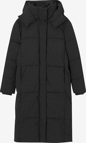 Pull&Bear Winter Coat in Black: front