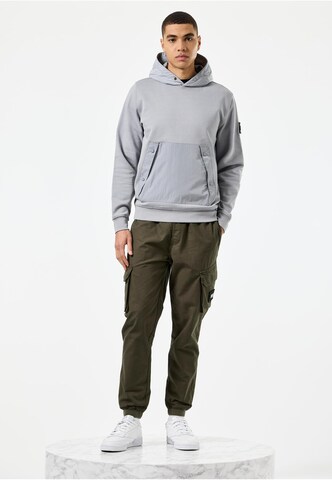 Weekend Offender Sweatshirt 'Sumida' in Grau