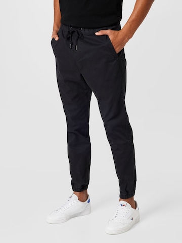 GAP Tapered Pants in Blue: front