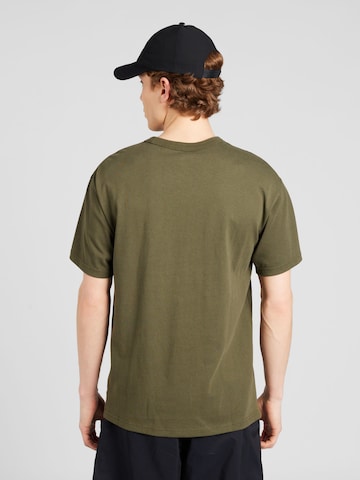 Nike Sportswear - Camiseta en verde