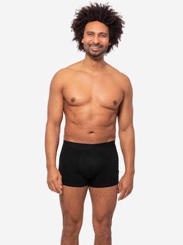 Almonu Boxer shorts 'Cotton' in Black
