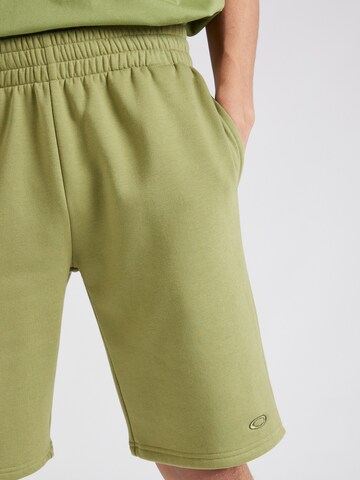 Regular Pantalon OAKLEY en vert