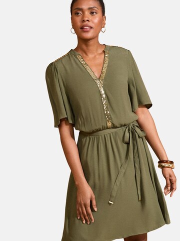 Robe love & roses en vert : devant