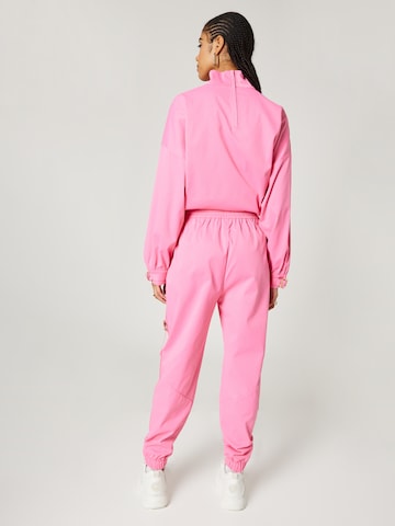 Hoermanseder x About You Tapered Pants 'Elena' in Pink