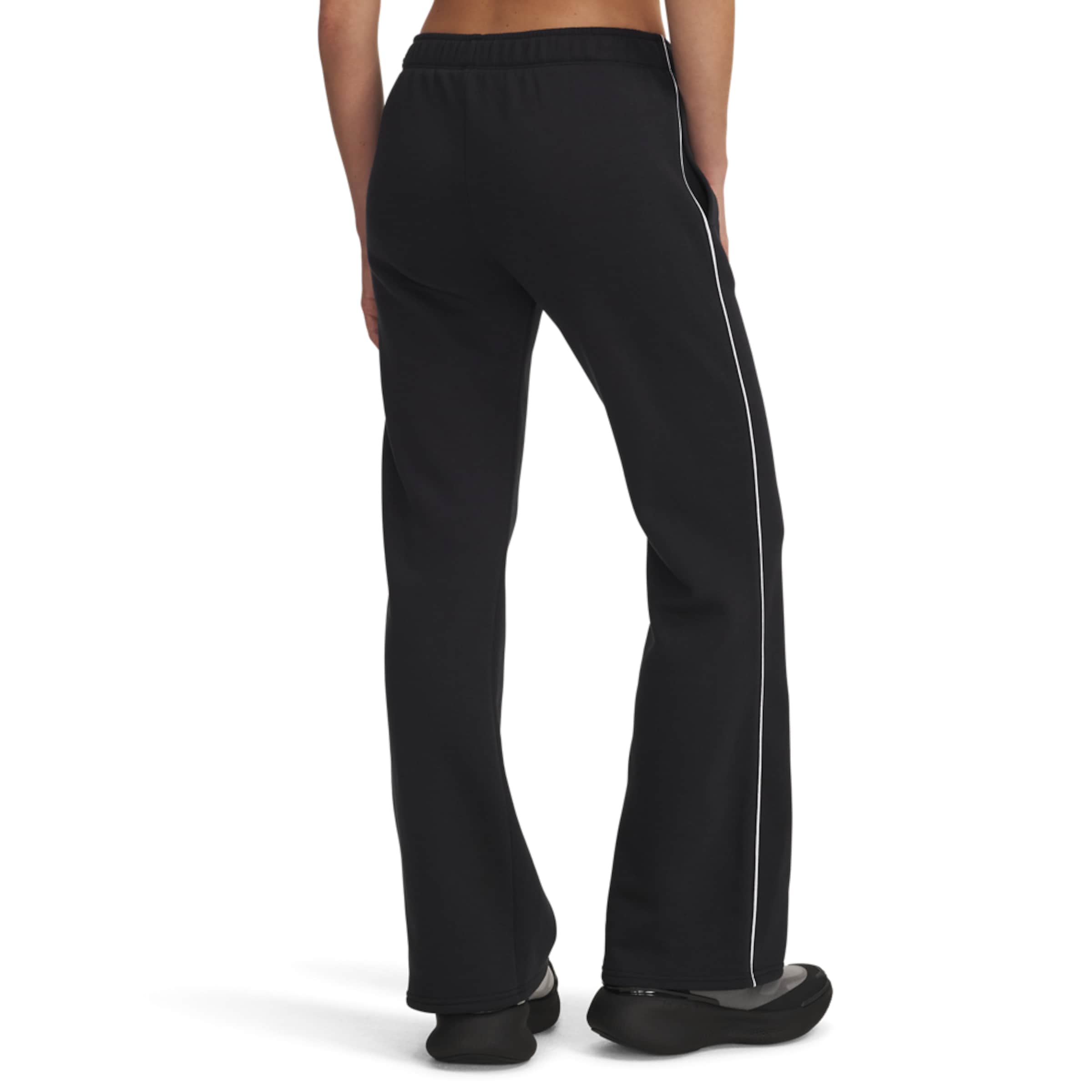 UNDER ARMOUR Regular Workout Pants in Black