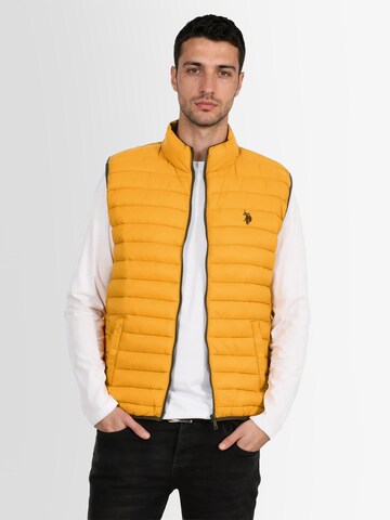 U.S. POLO ASSN. Vest in Yellow