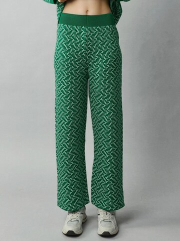 regular Pantaloni di My fashion in verde: frontale
