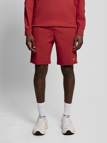 Lyle & Scott Regular Trousers 'Fly' in Red: front
