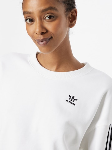 ADIDAS ORIGINALS Sweatshirt 'Adicolor Classics' i hvid