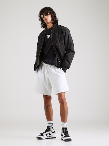 Nike Sportswear - Loosefit Pantalón 'Club' en blanco