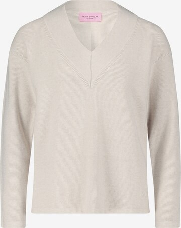 Betty Barclay Sweater in Beige: front