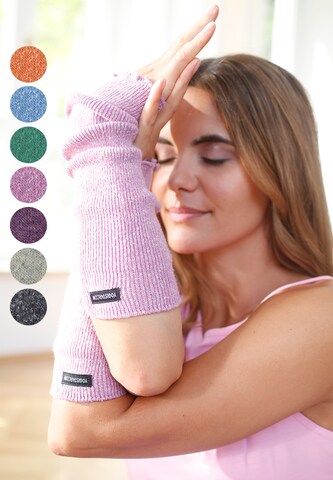 YOGISTAR.COM Arm Warmer in Green