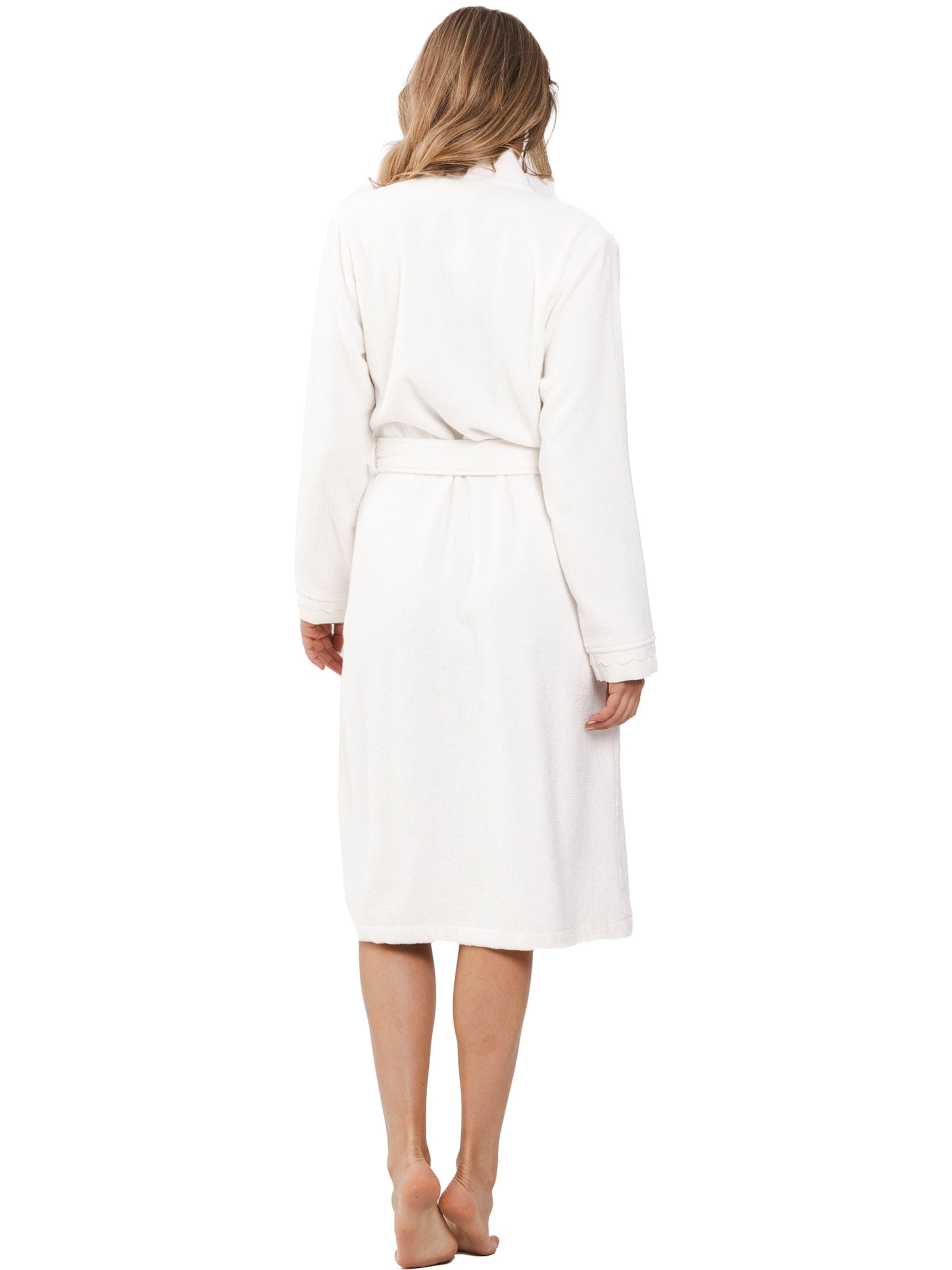 Pastunette Bathrobe long 'Pastunette Premium Badjas' in White
