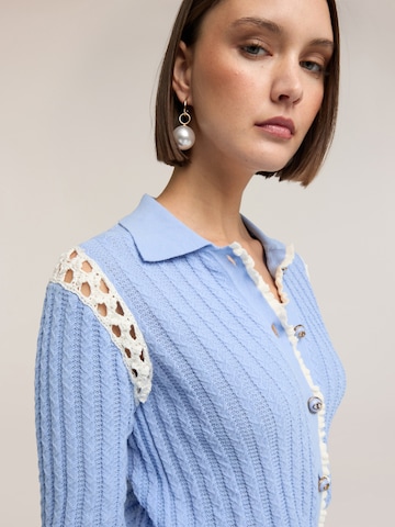 MOTIVI Knit Cardigan in Blue