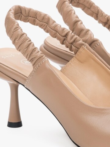 Estro Pumps '30-5445' i beige
