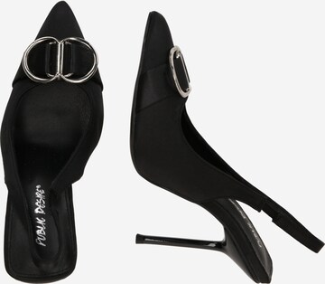 Pumps 'SPICY' de la Public Desire pe negru