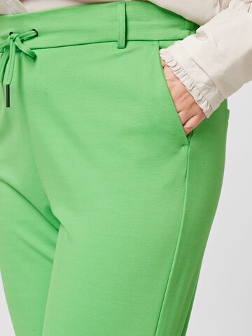 ONLY Carmakoma Tapered Broek in Groen