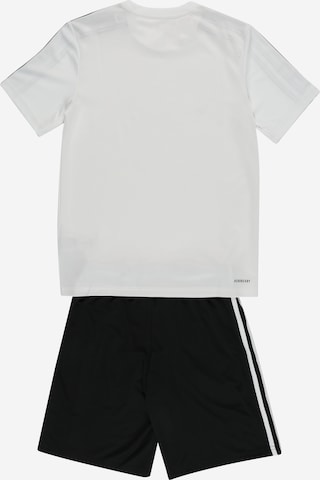 ADIDAS SPORTSWEAR - Chándal 'Designed To Move And' en negro