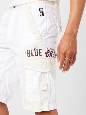 Regular Pantalon cargo CAMP DAVID en blanc