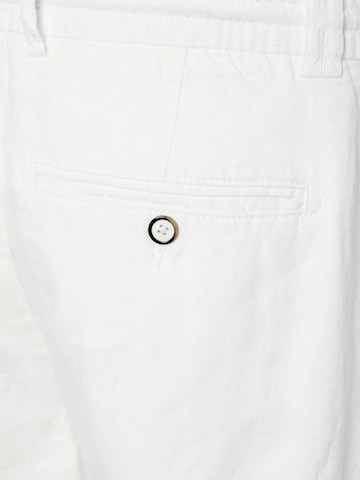 Nils Sundström Regular Chino Pants 'Mauro' in White