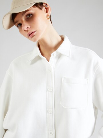 GAP Between-season jacket in White