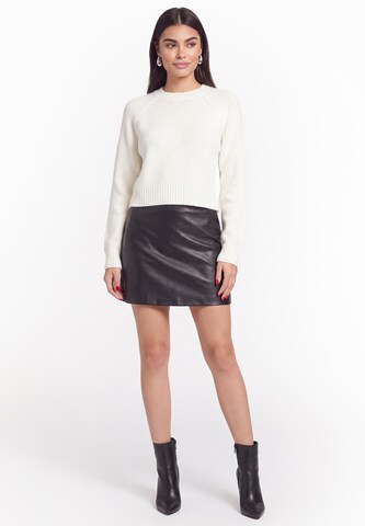 faina Pullover in Weiß