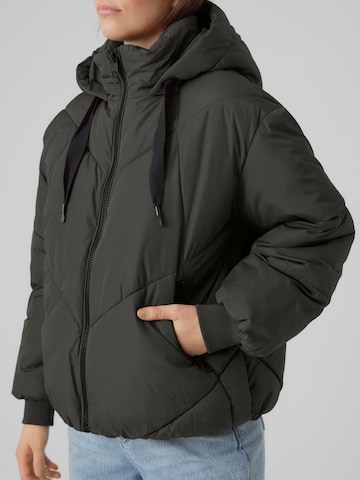 VERO MODA Jacke 'BEVERLY' in Grün