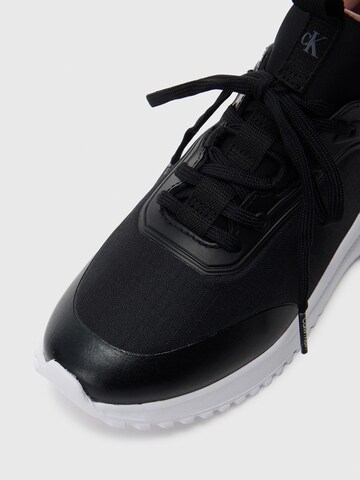 Calvin Klein - Sapatilhas baixas em preto
