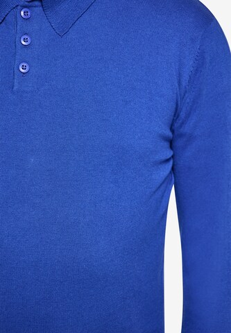 MO Пуловер в синьо
