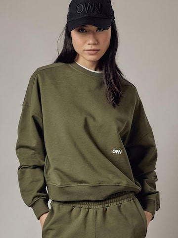 Felpa 'Felpa Girocollo Loose Fit' di OWN Off With Nature in verde: frontale