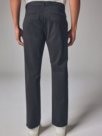 Regular Pantaloni eleganți de la Next pe verde