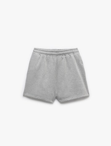 Koton Slim fit Trousers in Grey