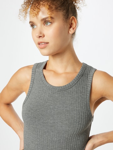 Haut 'Casi' Herrlicher en gris