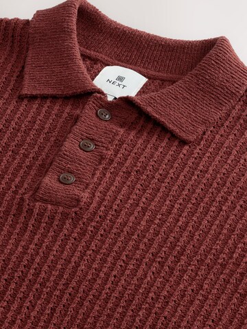 Next Shirt in Red