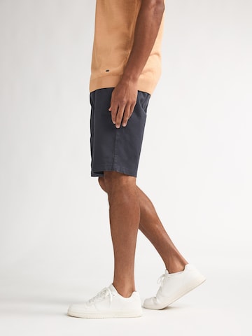 Regular Pantaloni eleganți de la Petrol Industries pe albastru