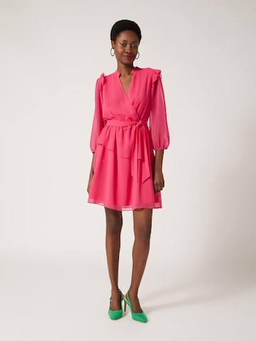 Robe 'Verde' NAF NAF en rose