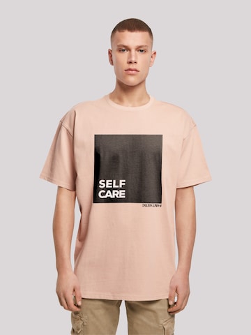 F4NT4STIC Shirt 'Self Care' in Roze: voorkant