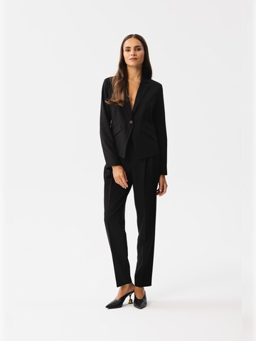 Stylove - Blazer en negro