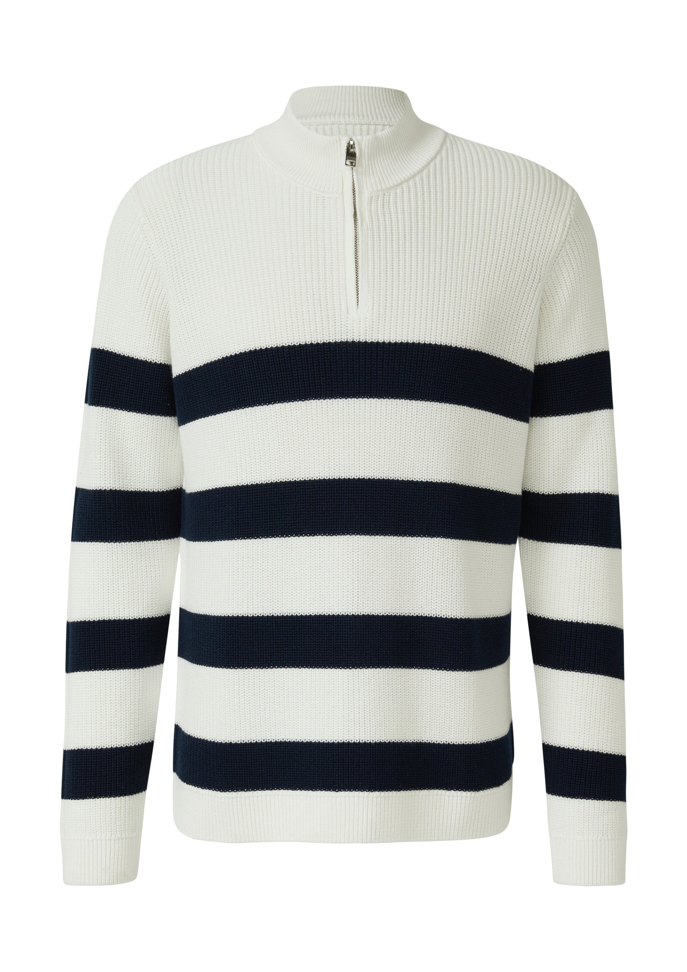 s.Oliver Sweater in White: front