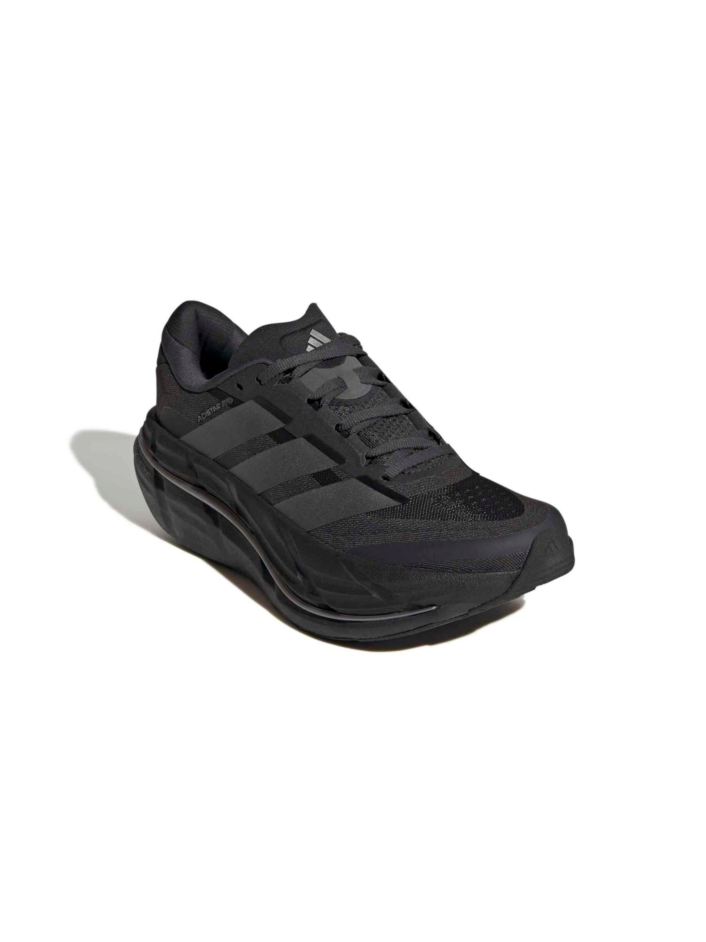 ADIDAS PERFORMANCE Chaussure de course 'ADISTAR' en 36 en noir, Vue avec produit