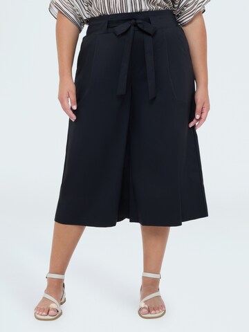 Wide leg Pantaloni di Fiorella Rubino in nero