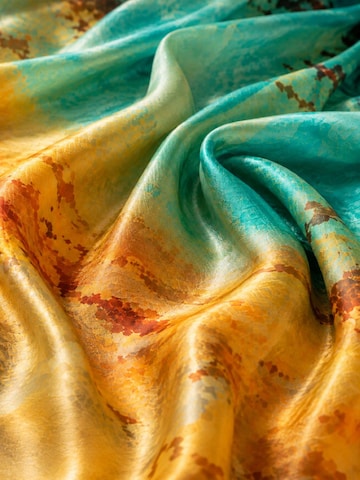 Sciarpa 'September Dream' di Alster Herz in oro