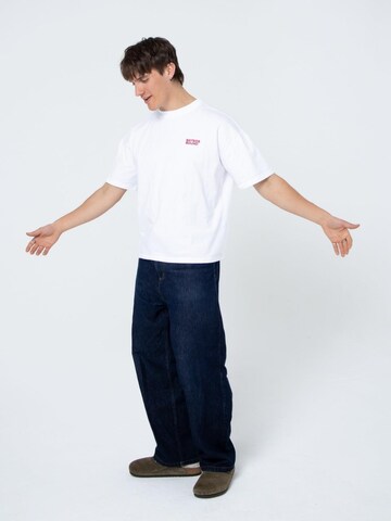 BAYSIDE BOUND Oversized shirt 'THE I AM NOT A NICHE UNISEX OVERSIZE TEE' in White