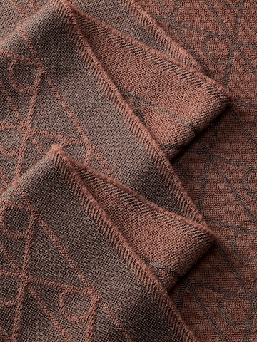 Calvin Klein Scarf in Brown