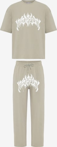 žalia Dandalo Treniruočių kostiumas: priekis