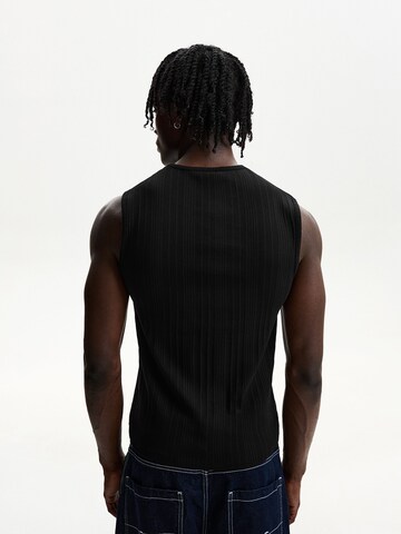 Bershka Shirt in Black